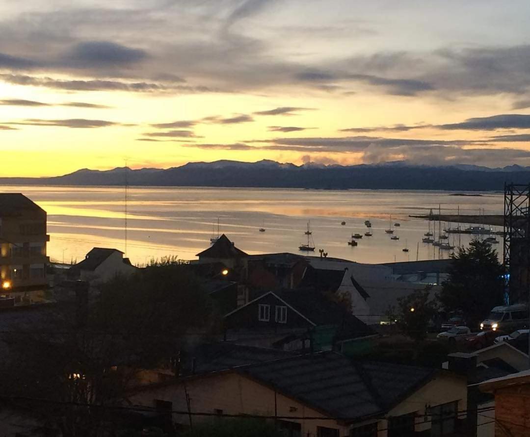 Hosteria Kupanaka Ushuaia Ngoại thất bức ảnh